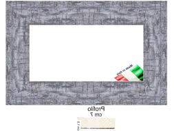 Cornice Grigio chiaro in legno a intagli Grigi con varie sfu