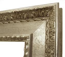 Cornice per quadro in argento foglia in legno art.743.011  s