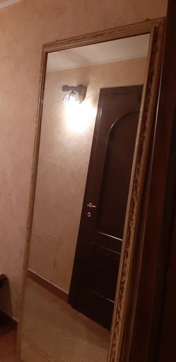 Grandi specchi con cornice