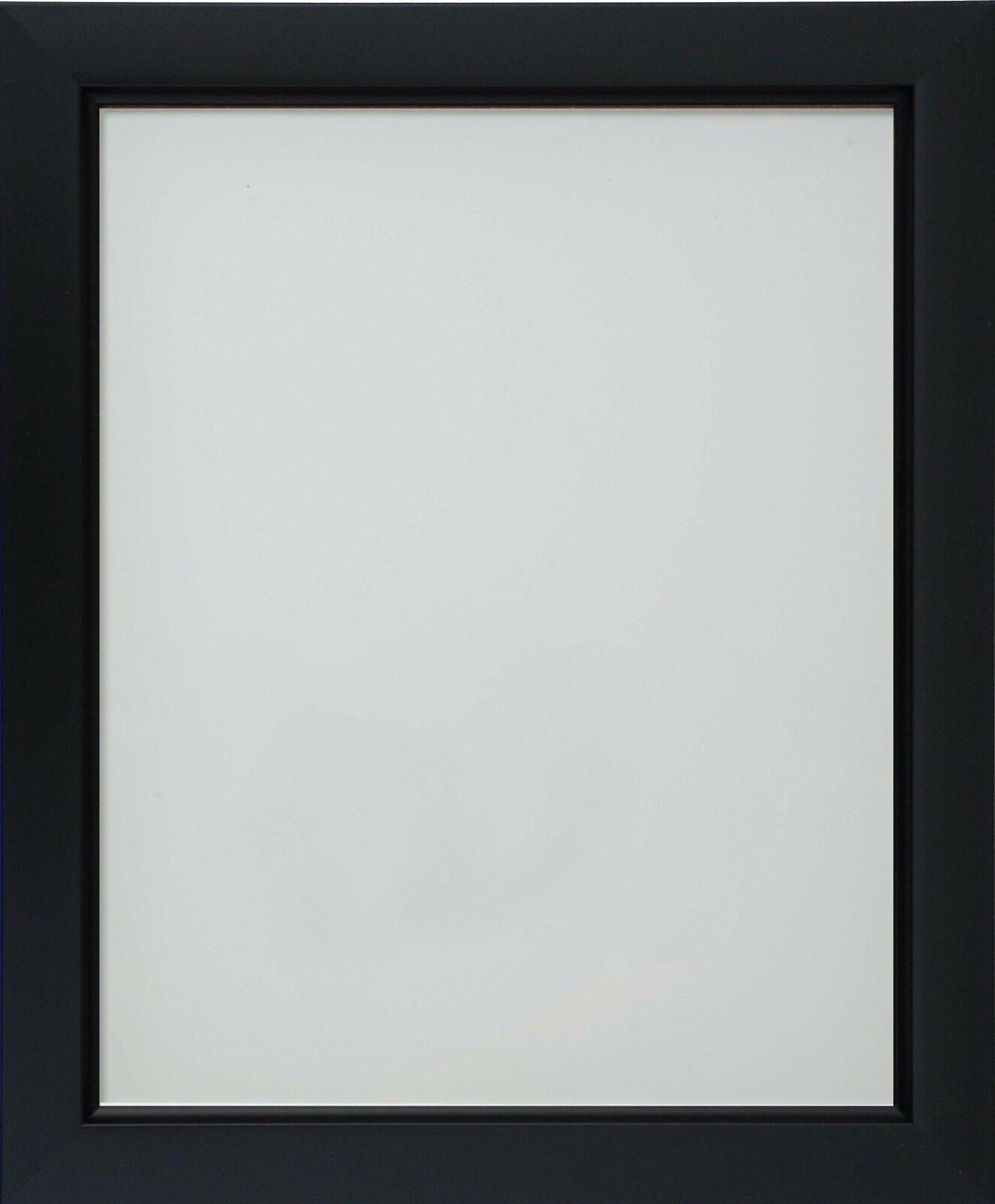 ainsworth range smussato plastica nero bianco moderno
