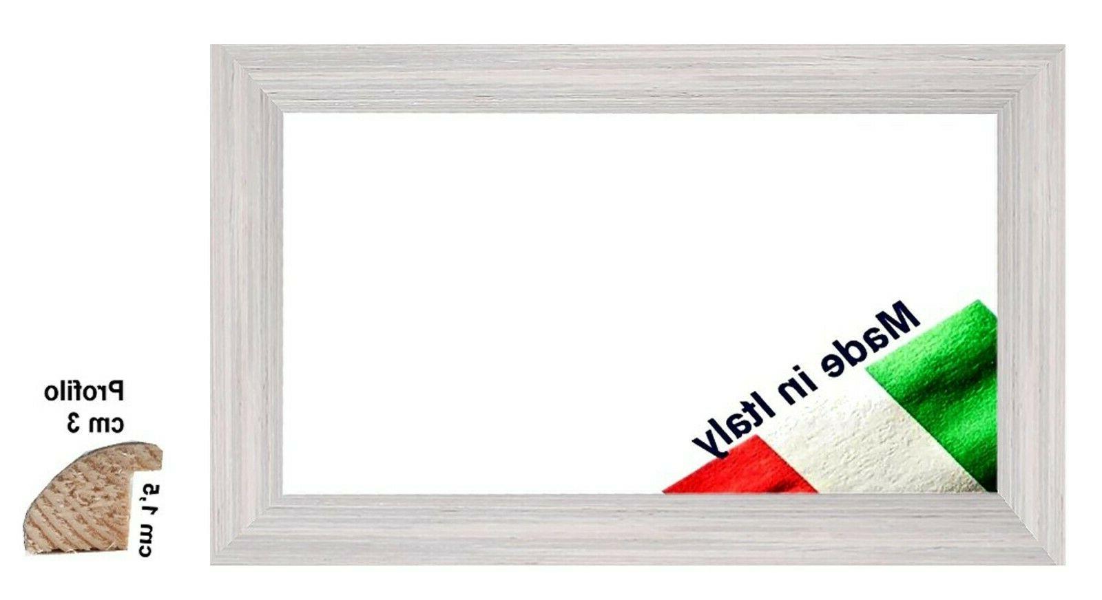 cornice bombata grigio chiaro in legno con