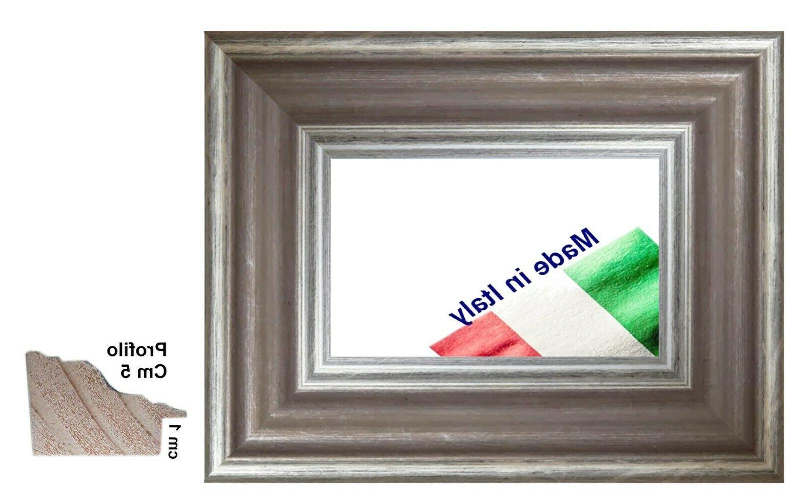 cornice argento e grigia in legno per