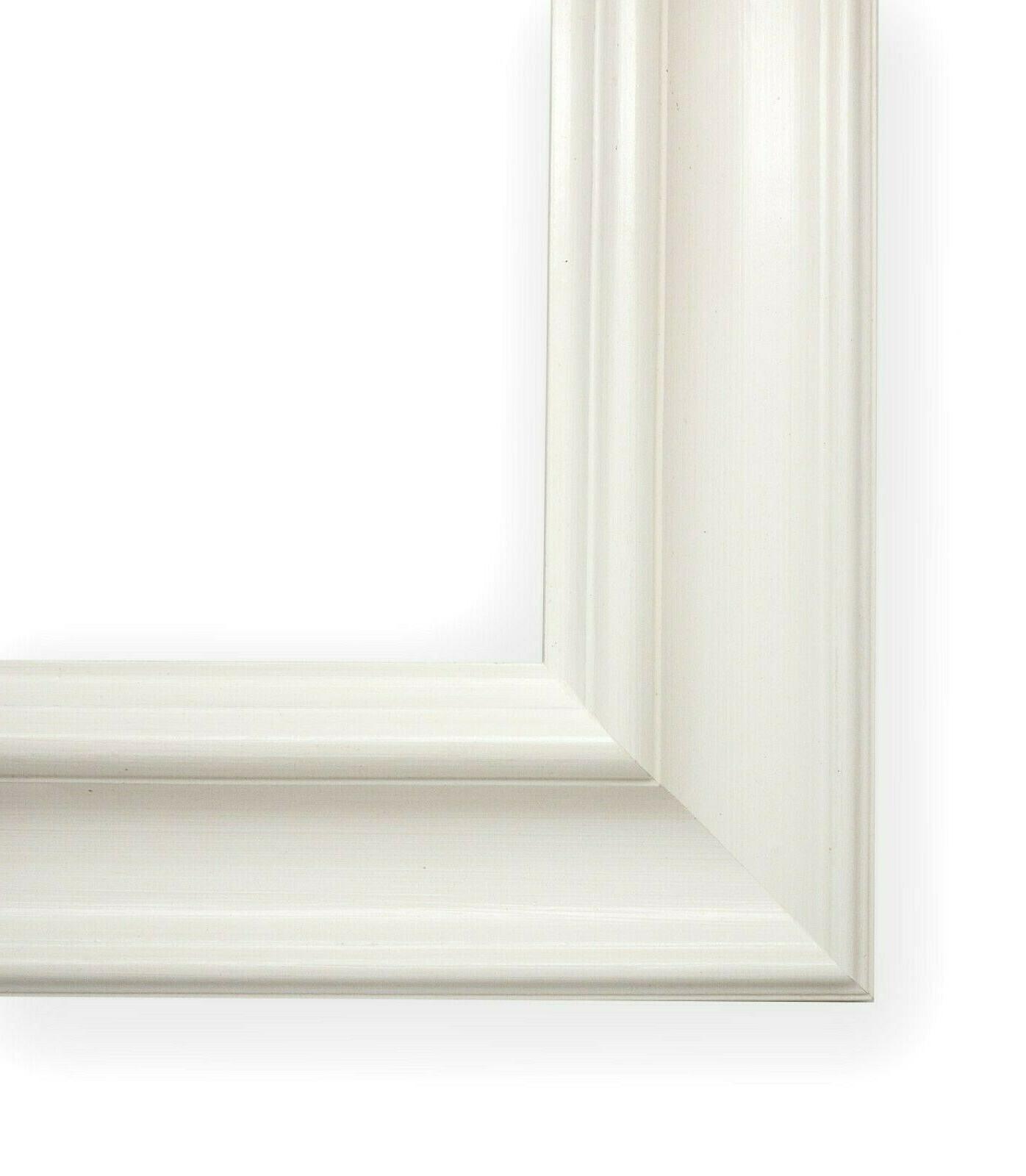 cornice in legno finitura bianco finito a