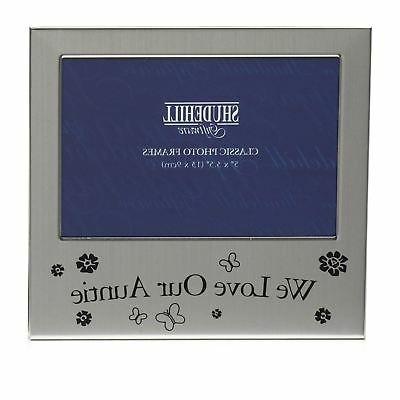 cornice orizzontale color argento satinato noi amiamo