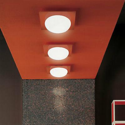 gio 30x30 plafone bianco cornice rossa