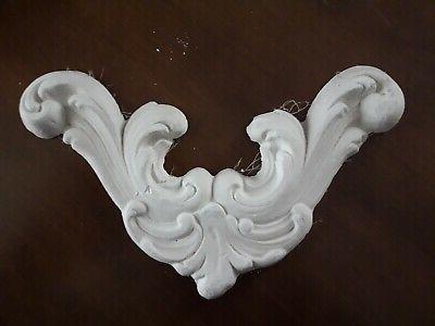 stucco cornice fregio in gesso bianco decorazione
