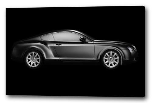 tela cornice bentley contro sfondo nero