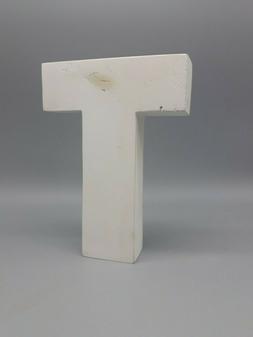 Lettera decorativa in legno grezzo laccato bianco - T